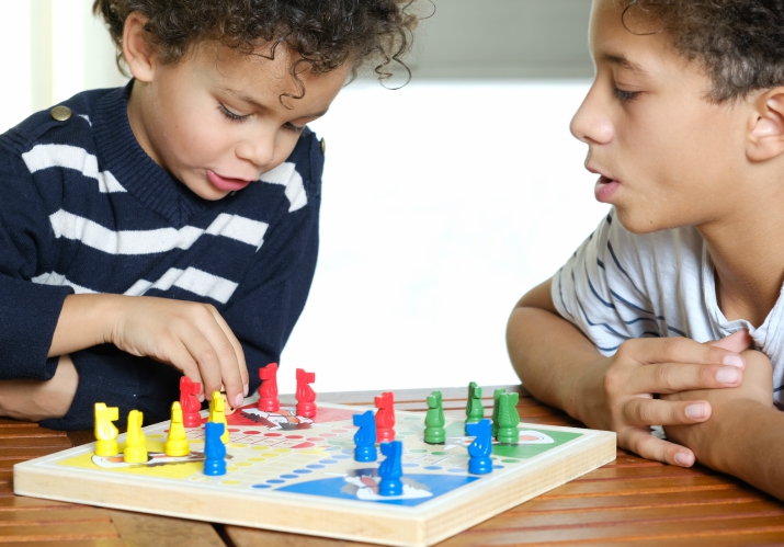 Easy Games to Keep Kids Entertained 